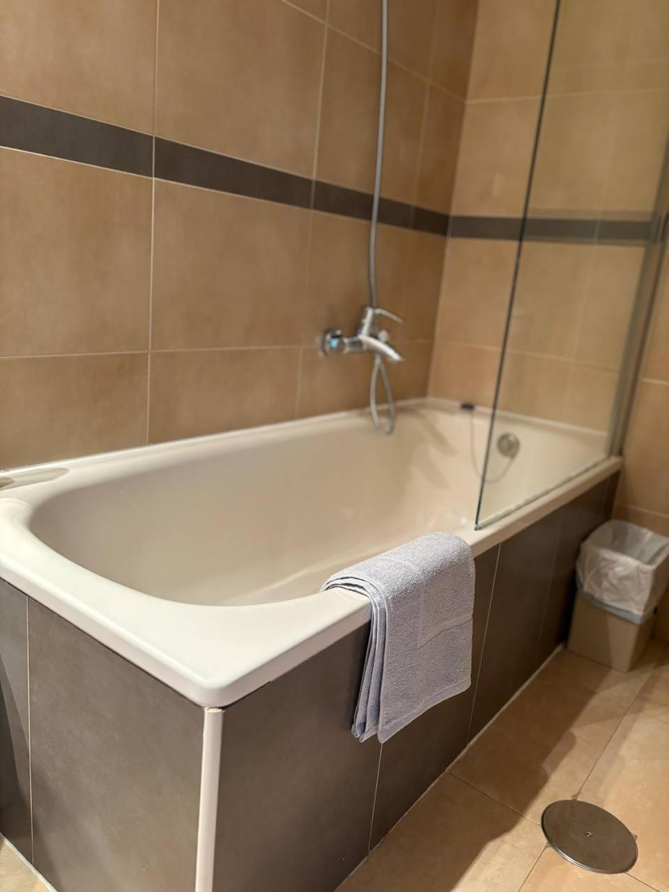 קלפה Enjoy Apartment Aparcamiento 5 Min De La Playa מראה חיצוני תמונה